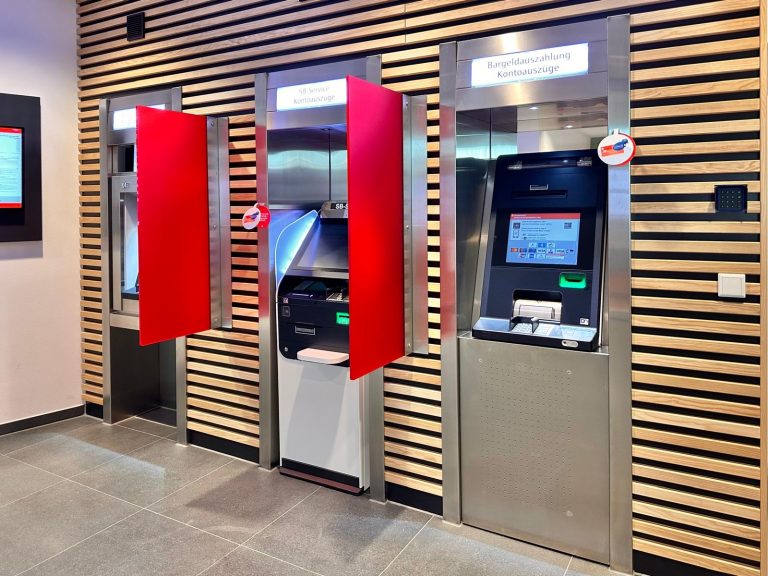 9fbeffb4-fd7e-43e7-b94b-c4b68be2c933